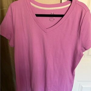 Isaac Mizrahi Lavender V-Neck Women's Tee